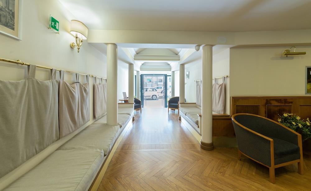 Hotel Leopardi Неаполь Экстерьер фото