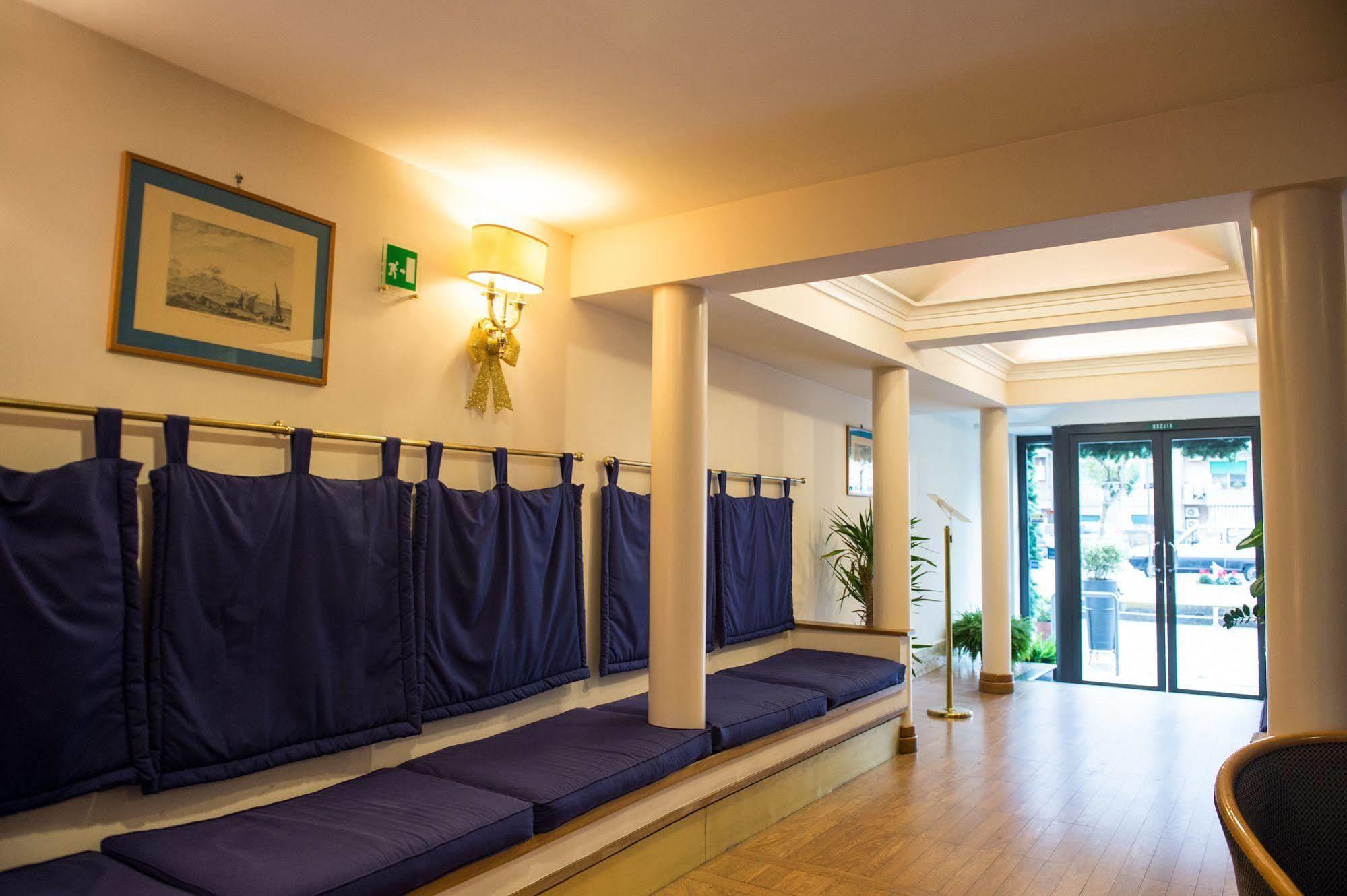 Hotel Leopardi Неаполь Экстерьер фото